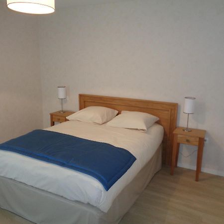 Domitys La Marquise Aparthotel Beaussais-Vitre  Exteriör bild