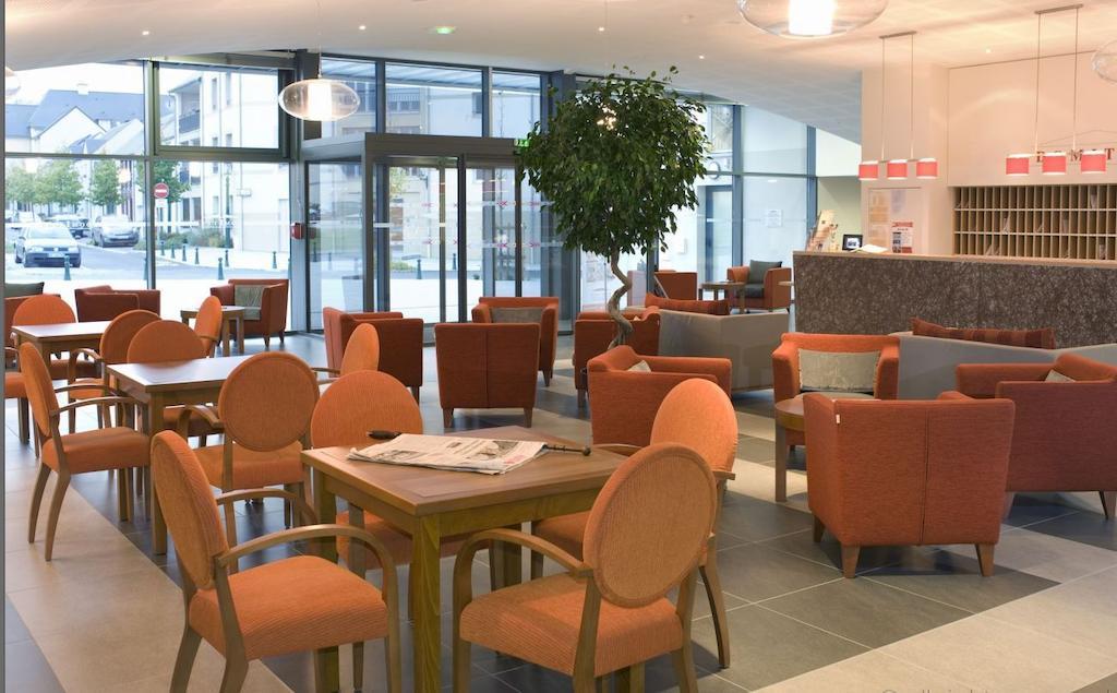Domitys La Marquise Aparthotel Beaussais-Vitre  Exteriör bild